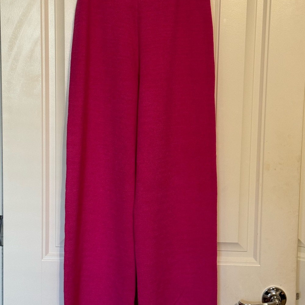 St. John ladies, knit pants, pink, size 6